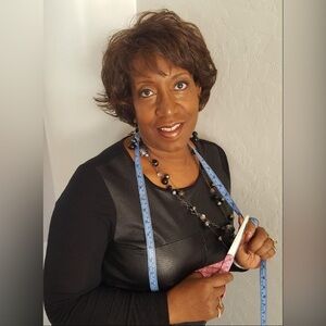 Meet your Posher, Cynthia